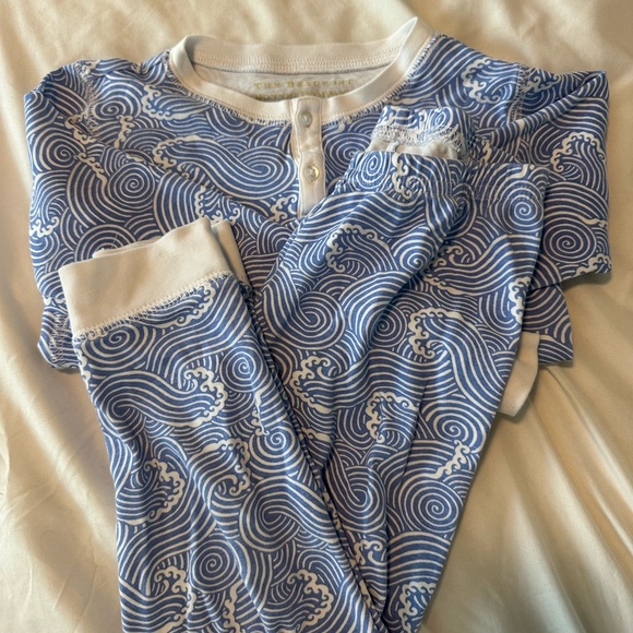 The Beaufort Bonnet Company Other - The Beaufort Bonnet Co (TBBC) Blue/White Pima Cotton Long Sleeve PJ Sz7